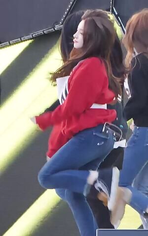 Momoland - Nancy