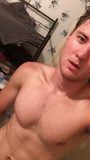 First time ever showing my face, first time cumming all over myself for the camera. Hope you like it!
