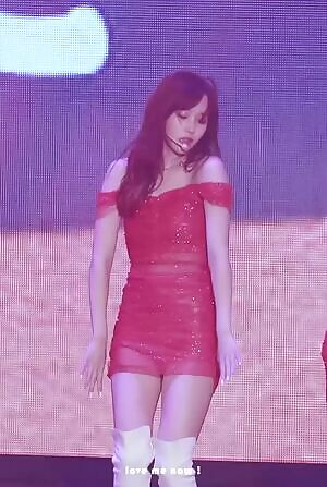 TWICE - Mina, Tzuyu, Sana & Dahyun