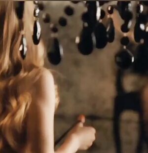 Amanda Seyfried chloe and way we get by