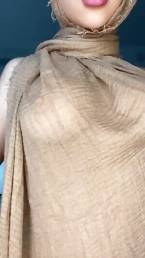 Any Lovers Of Arab Girls ?