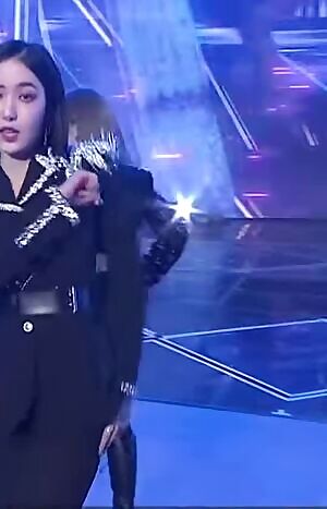 ITZY Ryujin 201218 KBS Song Festival