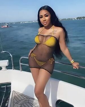 Yung Miami